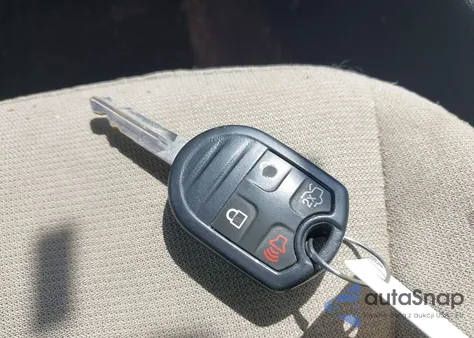 2010 Ford Fusion Hybrid из США, поврежденный, VIN 3FADP0L33AR129652